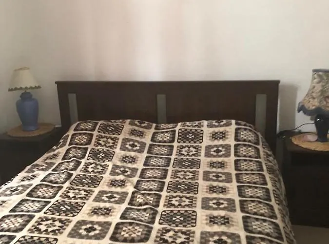 Bouganvilla Apartment *