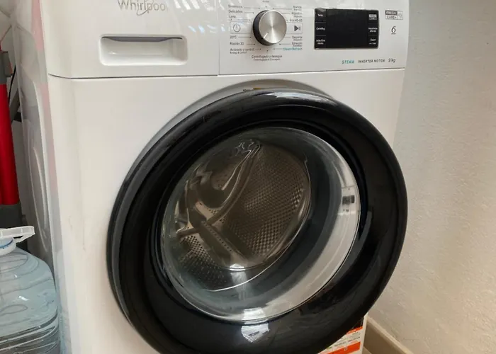 Bouganvilla Адехе